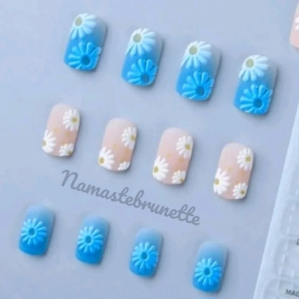 2/$16 Boho Blue Ombe Daisy Press On Nails